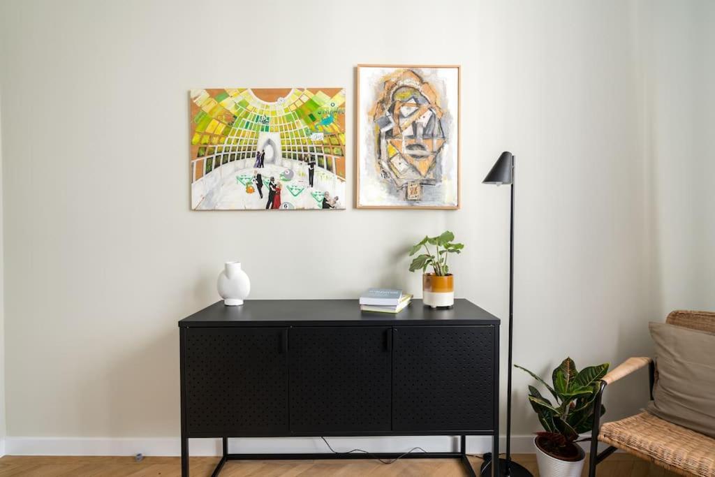 Exquisite Art Deco 2Br Apartment Prime Location Bukares Bagian luar foto